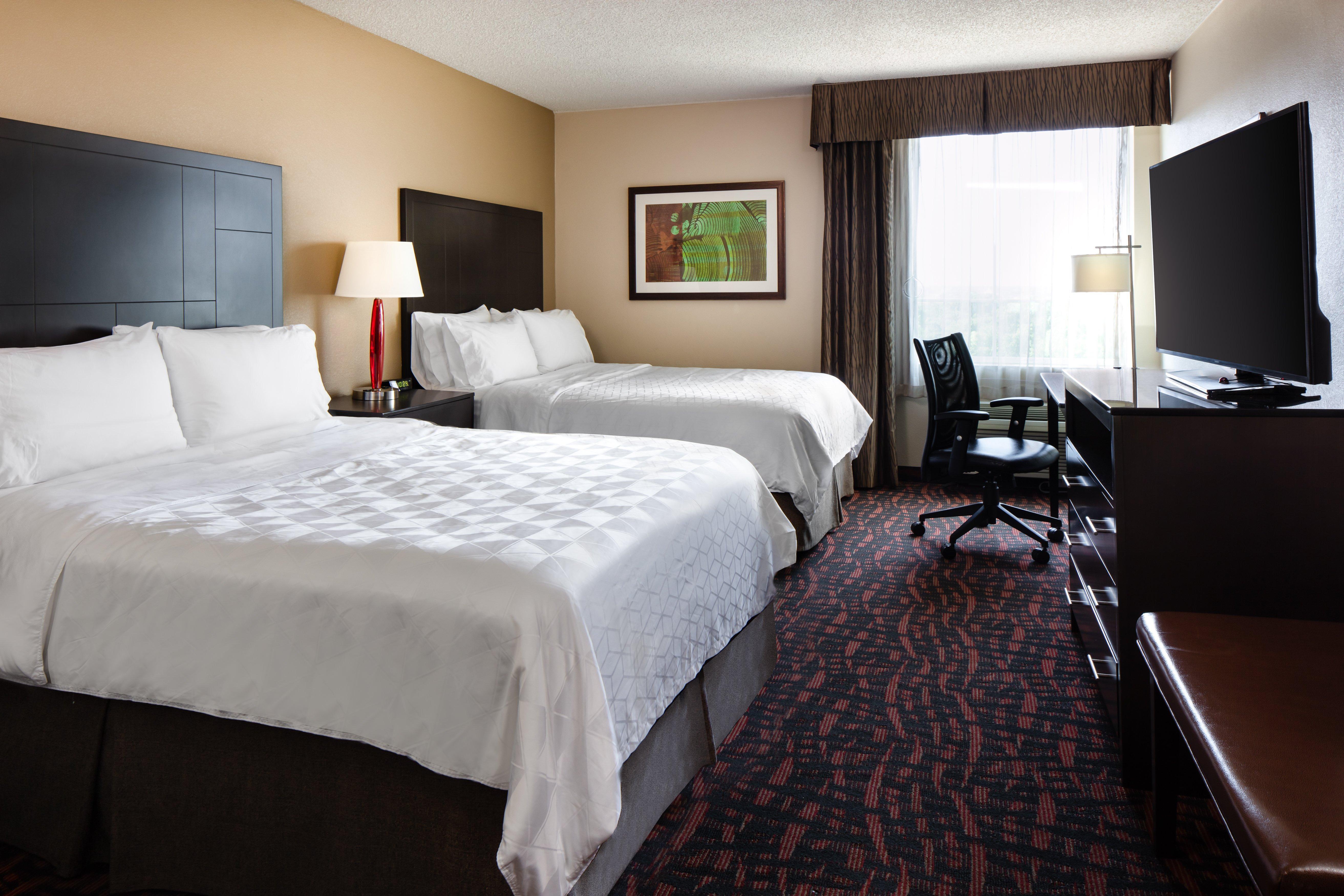 Holiday Inn Wichita East I-35 By Ihg מראה חיצוני תמונה