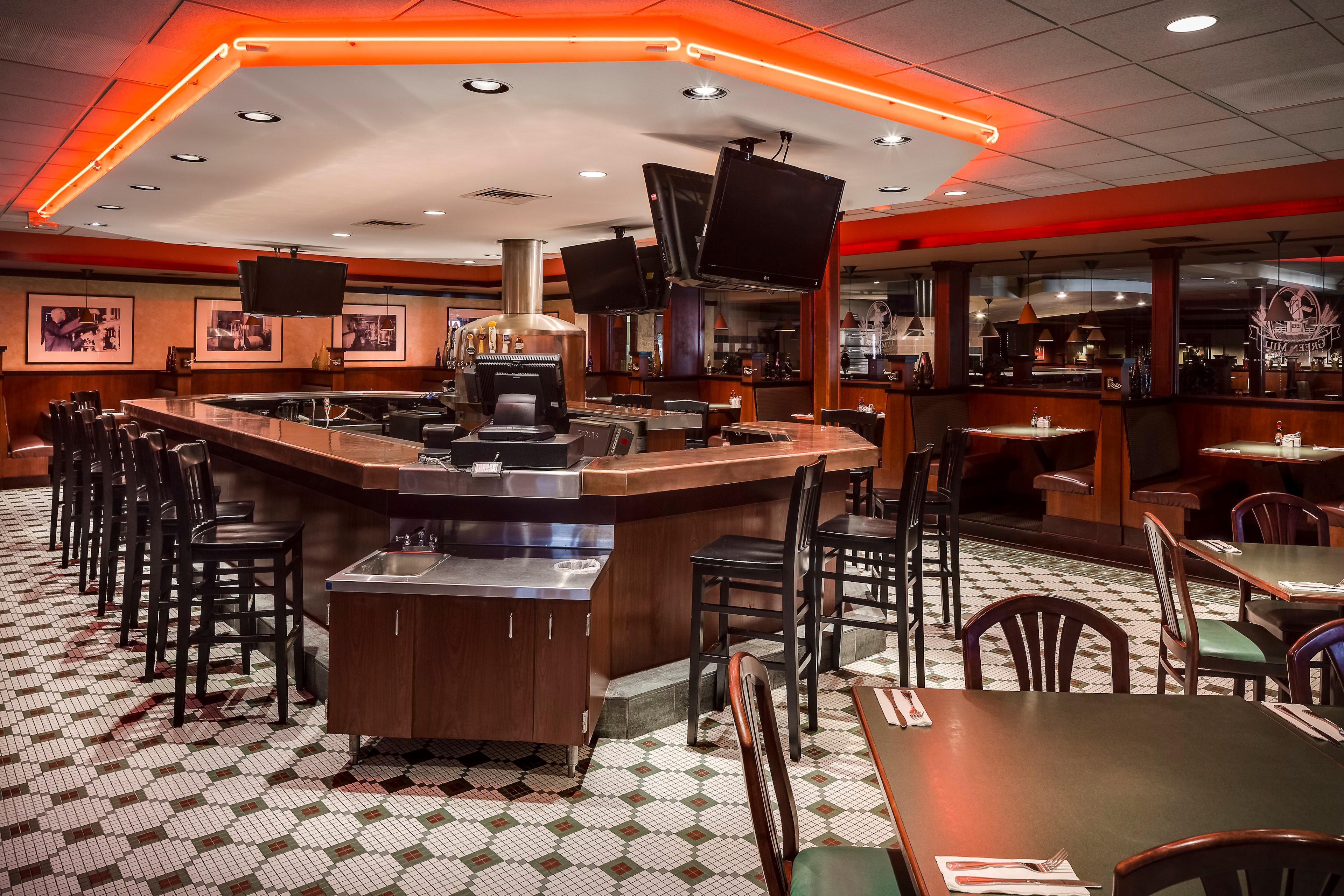 Holiday Inn Wichita East I-35 By Ihg מראה חיצוני תמונה