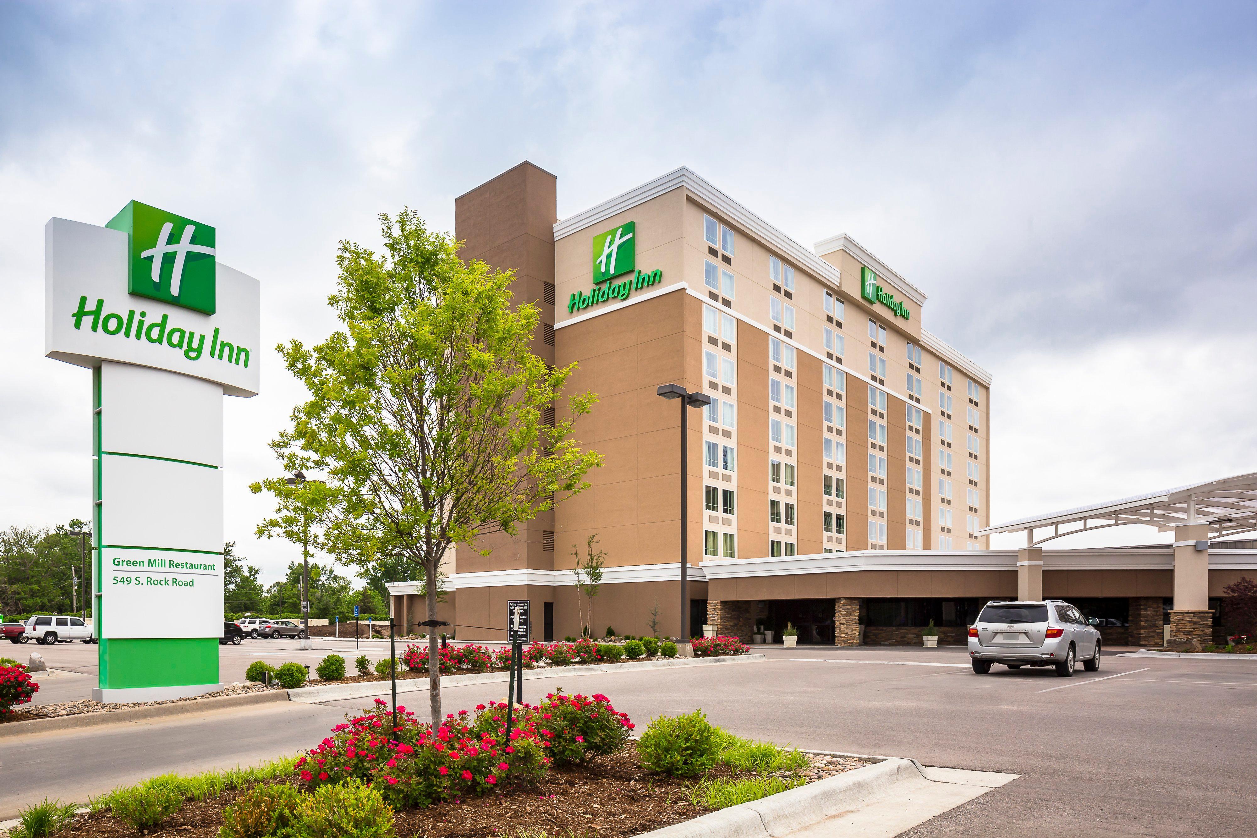 Holiday Inn Wichita East I-35 By Ihg מראה חיצוני תמונה