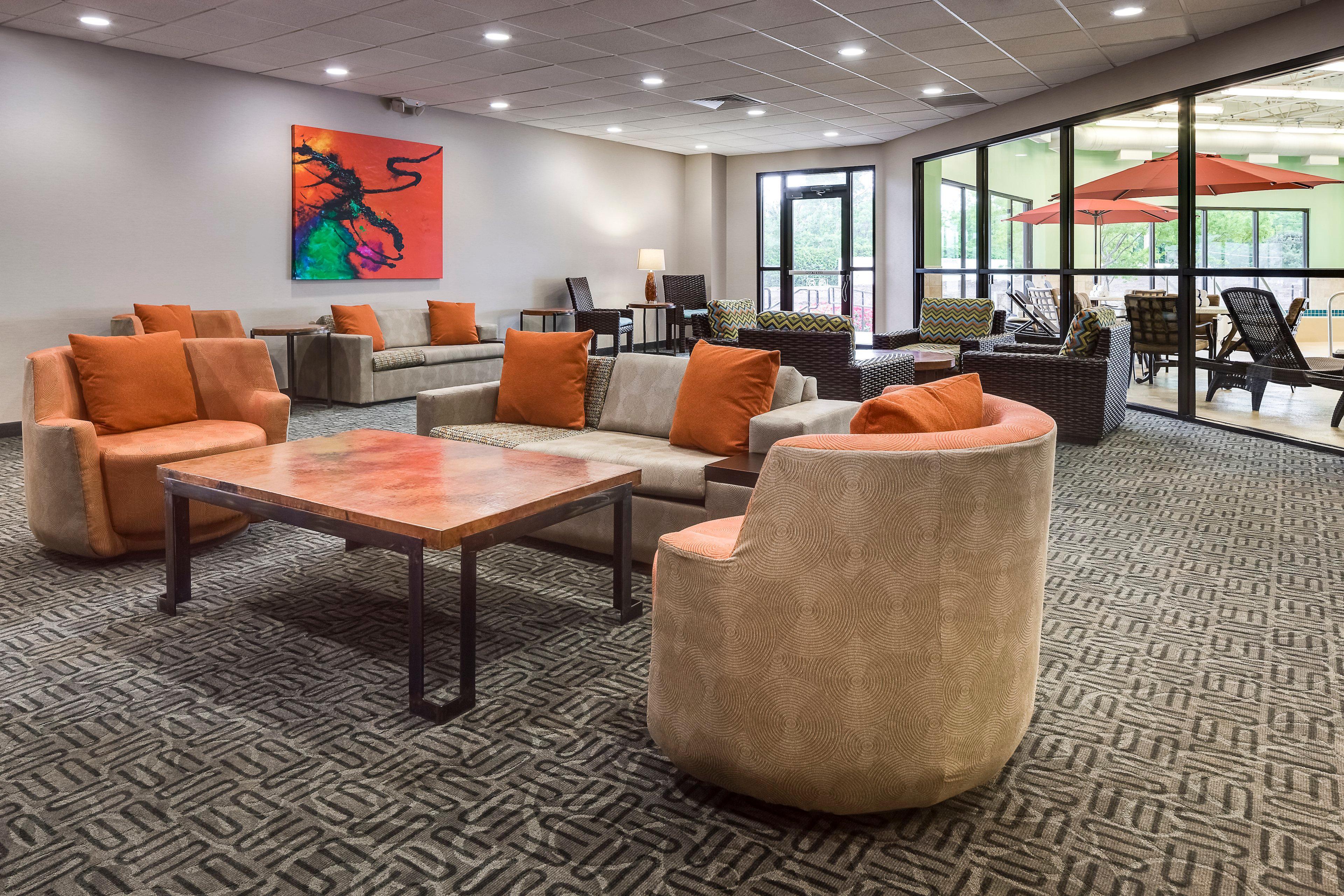 Holiday Inn Wichita East I-35 By Ihg מראה חיצוני תמונה