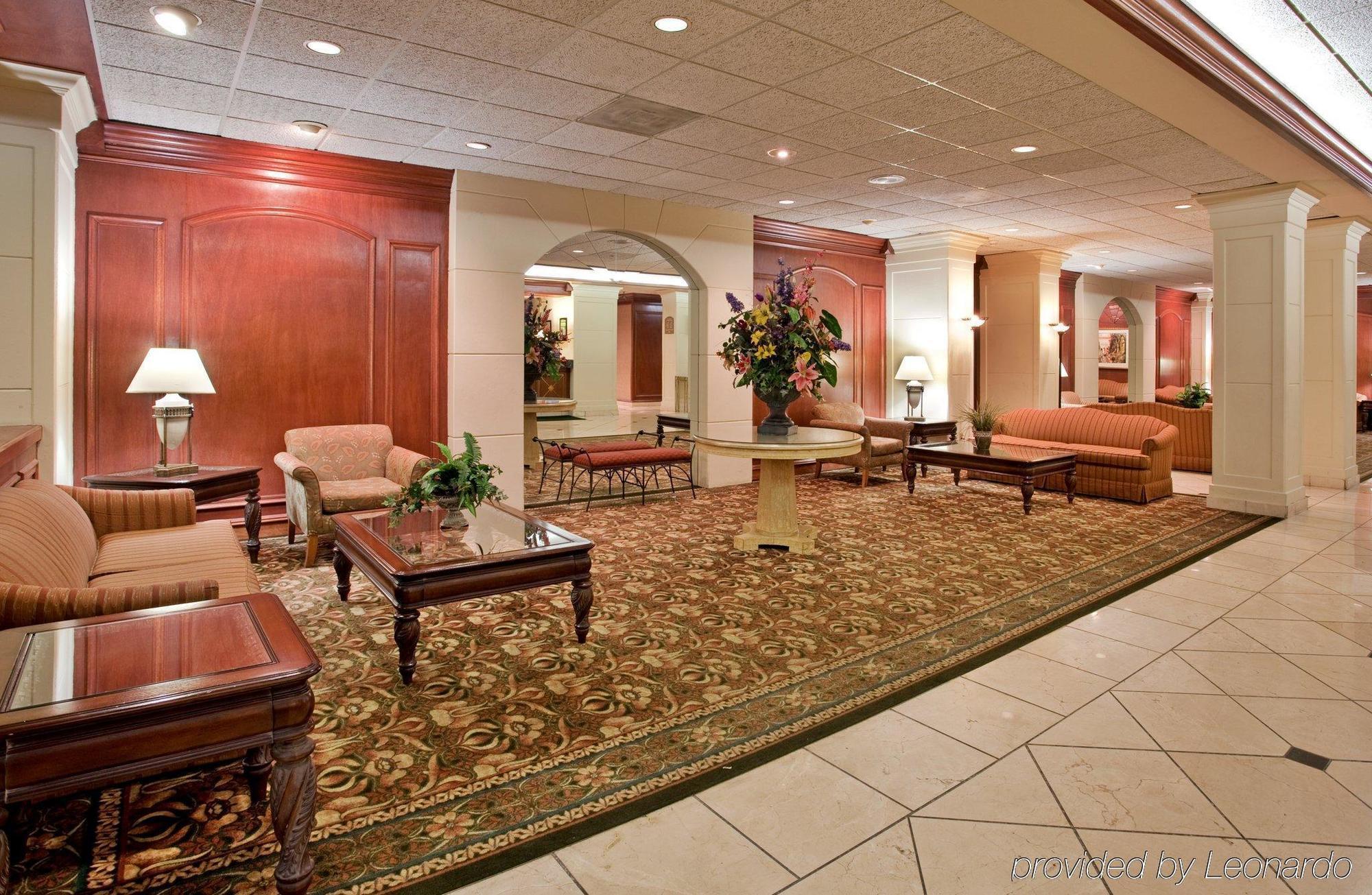 Holiday Inn Wichita East I-35 By Ihg מראה פנימי תמונה